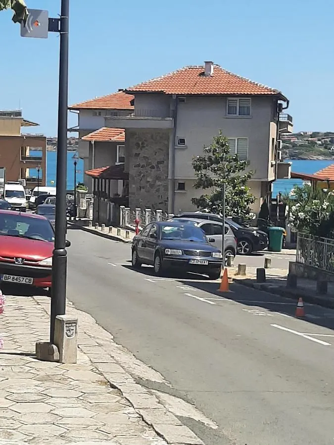 Rooms More Sozopol 0*,