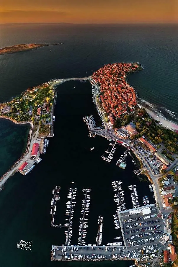 Rooms More Sozopol